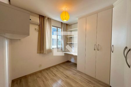 Quarto 1 de apartamento para alugar com 2 quartos, 95m² em Botafogo, Rio de Janeiro