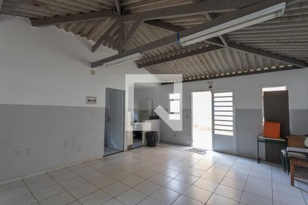 Apartamento à venda com 47m², 2 quartos e sem vaga Apartamento à venda com 47m², 2 quartos e sem vagaÁrea comum - Salão de festas
