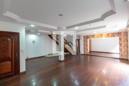 Sala 1 de casa para alugar com 4 quartos, 580m² em Cidade Patriarca, São Paulo