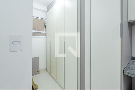 Studio à venda com 24m², 1 quarto e sem vaga Studio à venda com 24m², 1 quarto e sem vagaCorredor