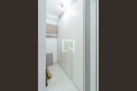 Studio à venda com 24m², 1 quarto e sem vaga Studio à venda com 24m², 1 quarto e sem vagaCorredor