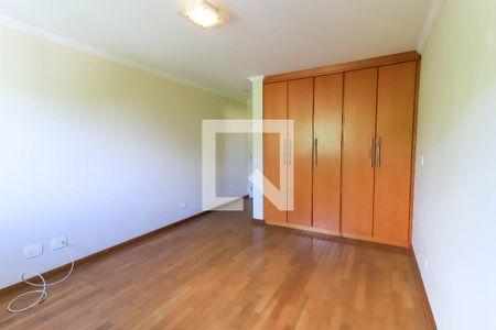 Casa à venda com 350m², 4 quartos e 7 vagas Casa à venda com 350m², 4 quartos e 7 vagasSuíte 1