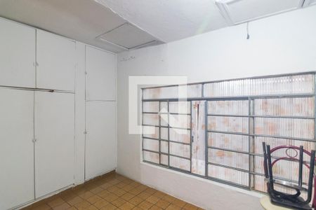 Casa à venda com 231m², 3 quartos e 2 vagas Casa à venda com 231m², 3 quartos e 2 vagasCloset da Suíte