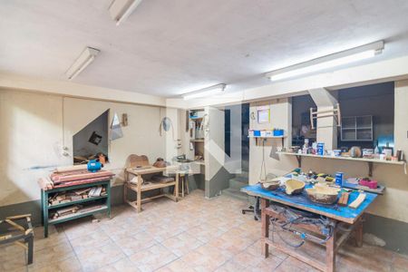 Casa à venda com 231m², 3 quartos e 2 vagas Casa à venda com 231m², 3 quartos e 2 vagasEdícula