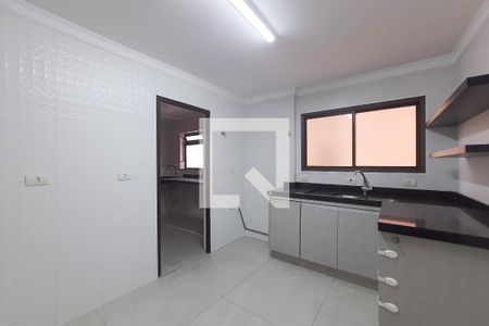 Apartamento à venda com 125m², 3 quartos e 2 vagas Apartamento à venda com 125m², 3 quartos e 2 vagasCozinha
