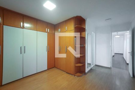 Apartamento à venda com 125m², 3 quartos e 2 vagas Apartamento à venda com 125m², 3 quartos e 2 vagasSuíte