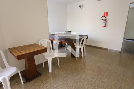 Apartamento à venda com 125m², 3 quartos e 2 vagas Apartamento à venda com 125m², 3 quartos e 2 vagasSala de Jogos