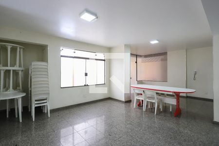 Apartamento à venda com 125m², 3 quartos e 2 vagas Apartamento à venda com 125m², 3 quartos e 2 vagasSalão de Festas