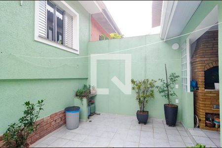 Casa à venda com 150m², 2 quartos e 2 vagas Casa à venda com 150m², 2 quartos e 2 vagasÁrea de Serviço