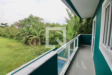 Casa à venda com 340m², 4 quartos e 3 vagas Casa à venda com 340m², 4 quartos e 3 vagasVaranda da Suite