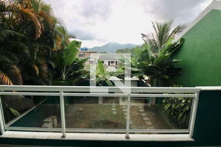 Casa à venda com 340m², 4 quartos e 3 vagas Casa à venda com 340m², 4 quartos e 3 vagasVaranda da Suite