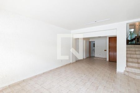 Casa à venda com 319m², 5 quartos e 3 vagasGaragem