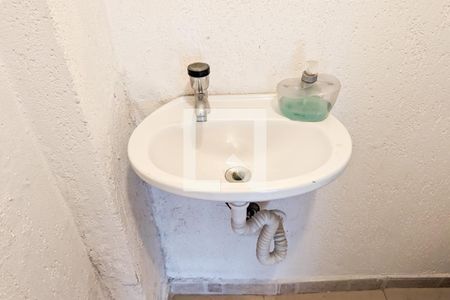 Casa à venda com 319m², 5 quartos e 3 vagasLavabo