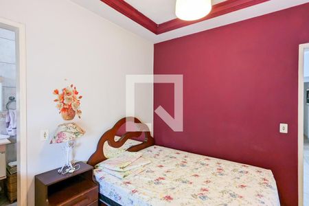 Casa à venda com 319m², 5 quartos e 3 vagasQuarto da suíte 4