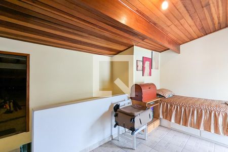 Casa à venda com 319m², 5 quartos e 3 vagasQuarto 1