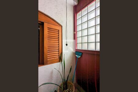 Casa à venda com 319m², 5 quartos e 3 vagasVaranda da suíte 2