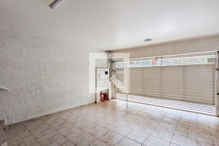 Casa à venda com 319m², 5 quartos e 3 vagasGaragem