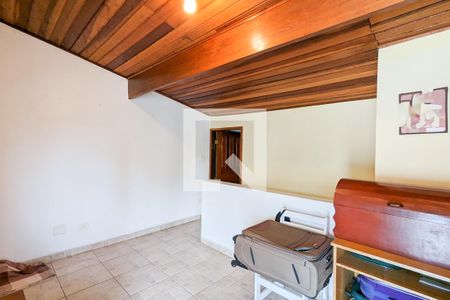 Casa à venda com 319m², 5 quartos e 3 vagasQuarto 1