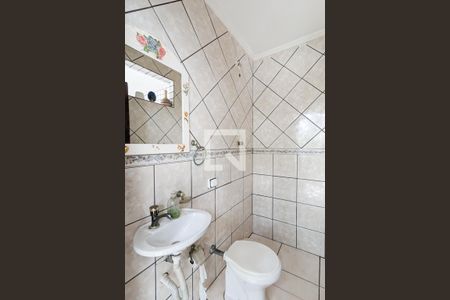 Casa à venda com 319m², 5 quartos e 3 vagasBanheiro