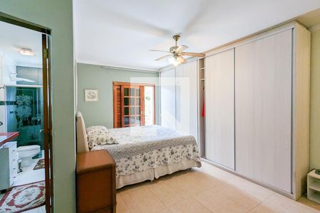 Casa à venda com 319m², 5 quartos e 3 vagasQuarto da suíte 1