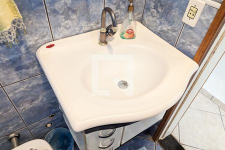 Casa à venda com 319m², 5 quartos e 3 vagasBanheiro da suíte 3