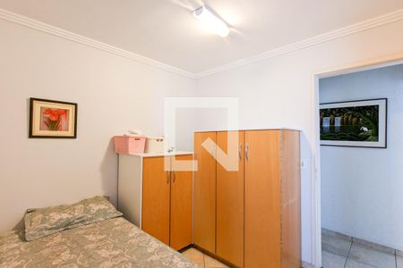 Casa à venda com 319m², 5 quartos e 3 vagasQuarto da suíte 2