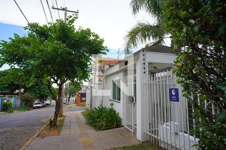 Apartamento para alugar com 55m², 2 quartos e 1 vagaFachada e portaria