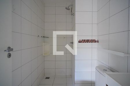 Banheiro da Suíte de apartamento para alugar com 2 quartos, 55m² em Sarandi, Porto Alegre