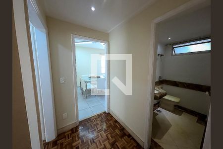 corredor de passagem de apartamento para alugar com 4 quartos, 170m² em Santo Antônio, São Caetano do Sul