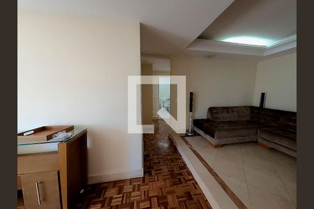 corredor de passagem de apartamento para alugar com 4 quartos, 170m² em Santo Antônio, São Caetano do Sul