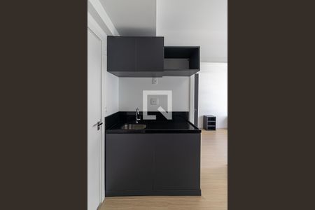 Sala e Cozinha de kitnet/studio para alugar com 1 quarto, 30m² em Vila Nova Conceição, São Paulo
