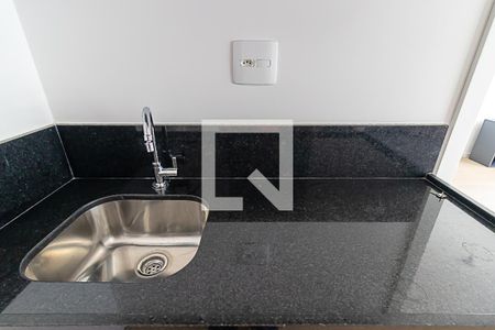 Sala e Cozinha de kitnet/studio para alugar com 1 quarto, 30m² em Vila Nova Conceição, São Paulo