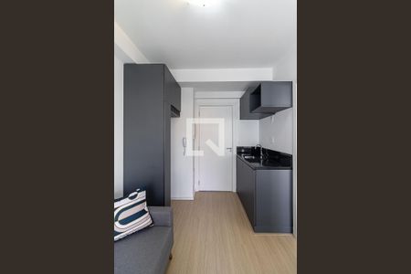 Sala e Cozinha de kitnet/studio para alugar com 1 quarto, 30m² em Vila Nova Conceição, São Paulo