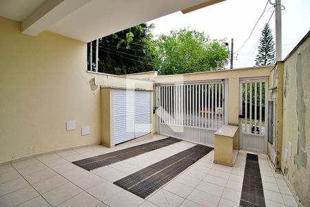 Apartamento à venda com 76m², 2 quartos e 1 vagaEntrada