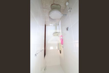 Casa à venda com 220m², 5 quartos e 3 vagasBanheiro Suíte 