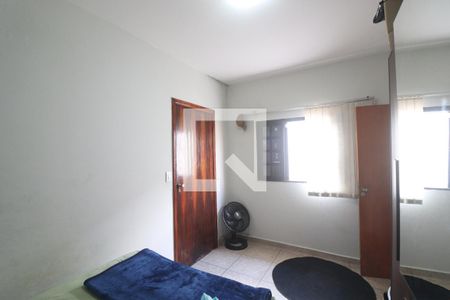 Casa à venda com 220m², 5 quartos e 3 vagasQuarto 2 