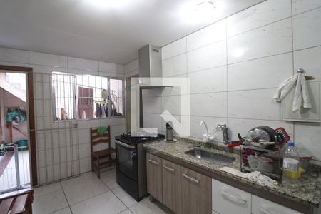 Casa à venda com 220m², 5 quartos e 3 vagasCozinha 