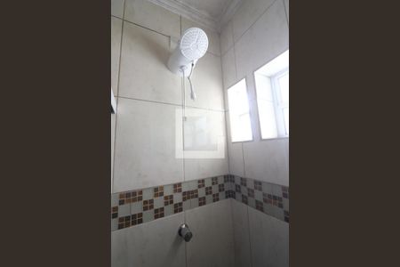 Casa à venda com 177m², 3 quartos e 4 vagasBanheiro Suíte 2