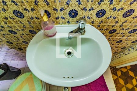 Casa à venda com 120m², 3 quartos e 2 vagasDetalhe do lavabo