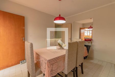 Casa à venda com 120m², 3 quartos e 2 vagasSala de jantar