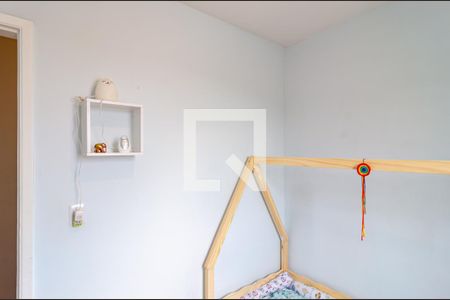 Casa à venda com 200m², 4 quartos e 2 vagas Casa à venda com 200m², 4 quartos e 2 vagasQuarto 2