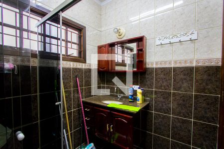 Apartamento à venda com 193m², 2 quartos e 7 vagasBanheiro social 2