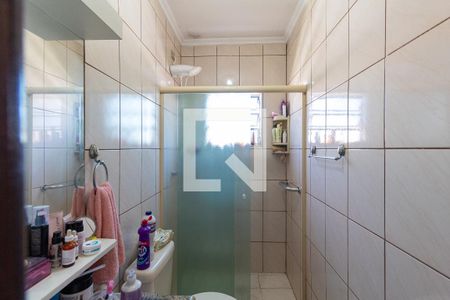 Casa à venda com 200m², 3 quartos e 2 vagasBanheiro da Suíte