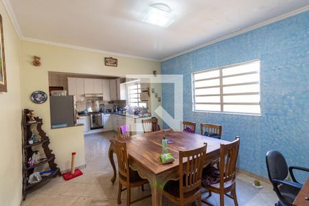 Casa à venda com 200m², 3 quartos e 2 vagasCopa