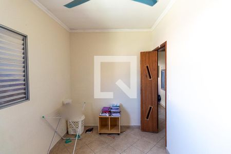 Casa à venda com 200m², 3 quartos e 2 vagasQuarto 2