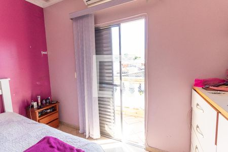 Casa à venda com 200m², 3 quartos e 2 vagasQuarto Suíte