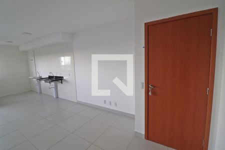 Sala de apartamento para alugar com 2 quartos, 55m² em Laranjeiras, Uberlândia