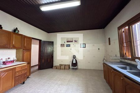 Casa à venda com 140m², 3 quartos e 2 vagasCozinha
