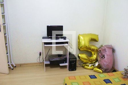 Casa à venda com 150m², 3 quartos e 2 vagasQuarto 3