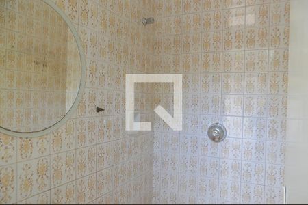 Casa à venda com 165m², 3 quartos e 4 vagas Casa à venda com 165m², 3 quartos e 4 vagasBanheiro de serviço